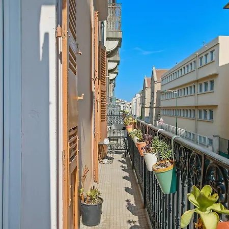 Charming 2-room In Center